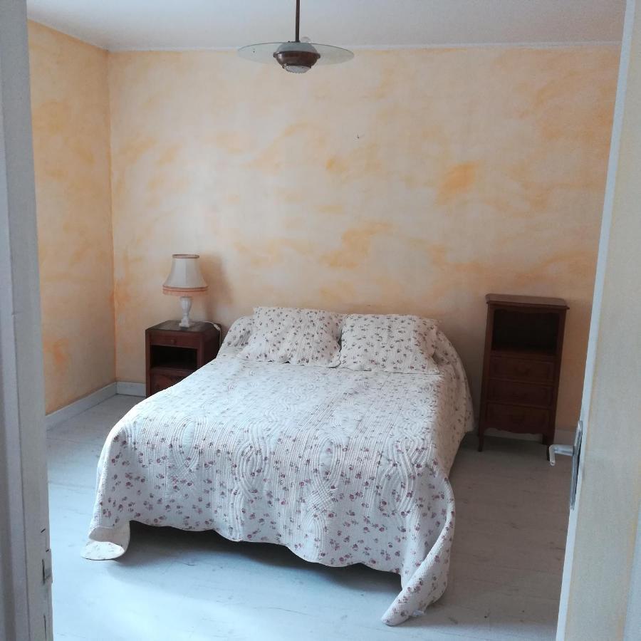 Les Mesanges Villa Le Chaffaut-Saint-Jurson ภายนอก รูปภาพ